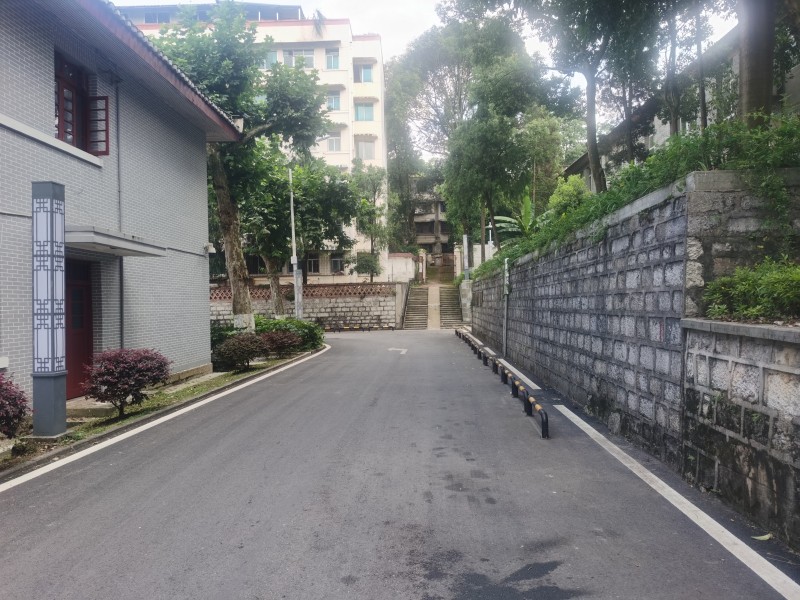 1755157468206207.jpg 圖片關(guān)鍵詞