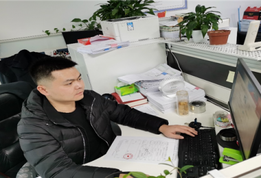 表彰先進(jìn)，宣揚(yáng)典型——貴州陽光產(chǎn)權(quán)交易所有限公司王得天同志被中共貴陽市委評為“愛國擁軍先進(jìn)個(gè)人”