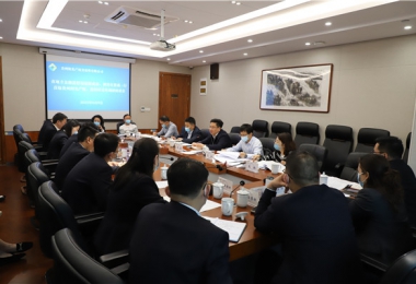 貴州省地方金融監(jiān)督管理局黨組成員、副局長郭盛一行到貴州陽光產(chǎn)權(quán)、貴州環(huán)交所調(diào)研座談并宣講貴州省第十三次黨代會精神