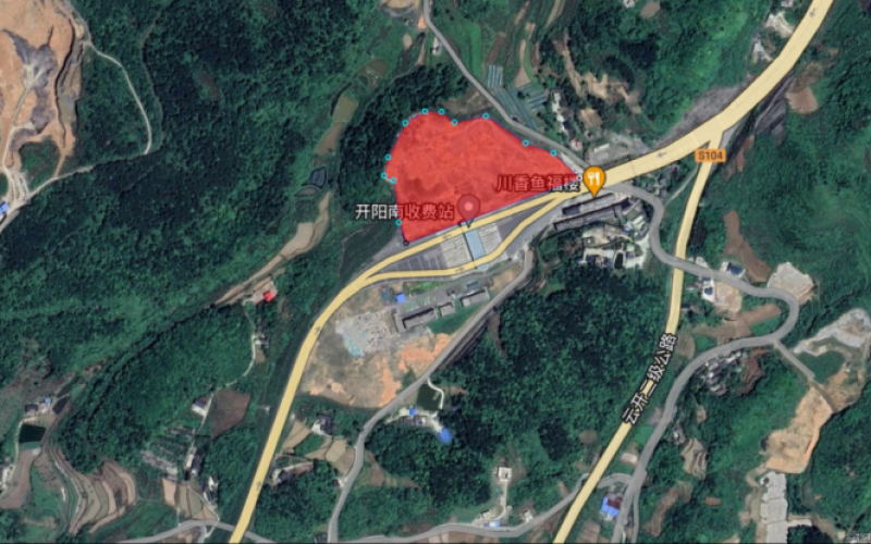 開陽(yáng)南收費(fèi)站旁地塊