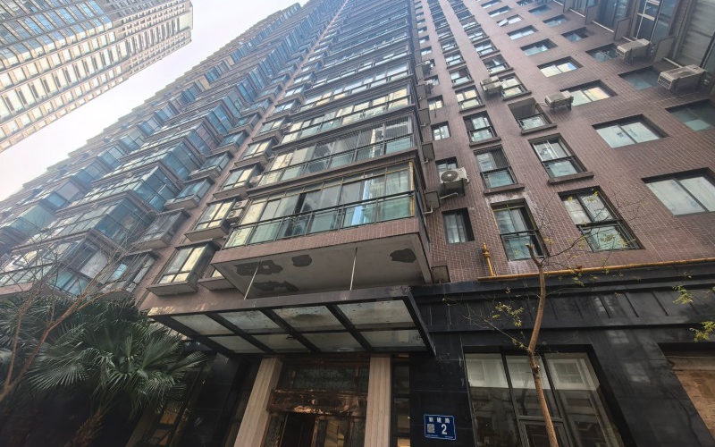 貴州省機(jī)關(guān)事務(wù)管理局國有資產(chǎn)管理服務(wù)中心貴陽市云巖區(qū)延安西路金宇紫林廣場B座1單元4處資產(chǎn)招租